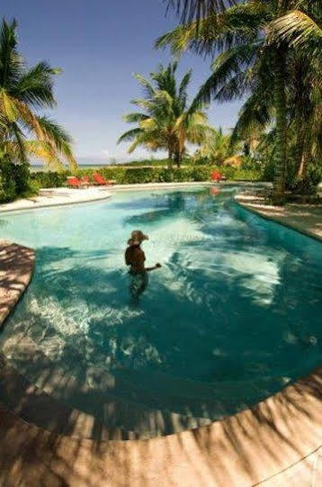 Hotel Kamalame Cay Staniard Creek Exterior foto